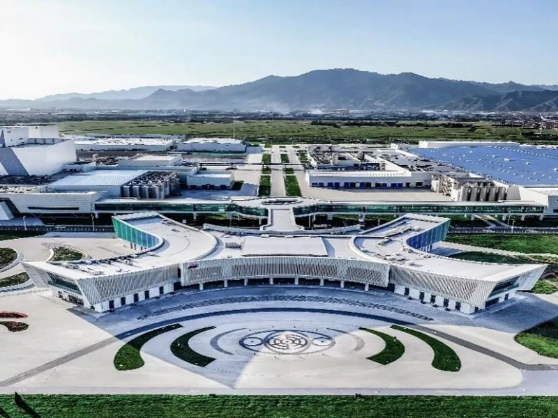 Bâtiment d'entrepôt en métal préfabriqué écologique