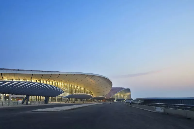 Terminal en acier préfabriqué à grande portée