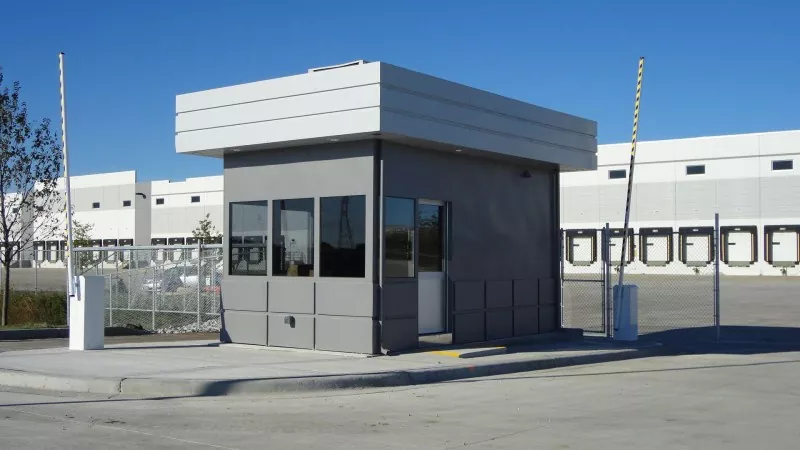 Poste de garde mobile préfabriqué