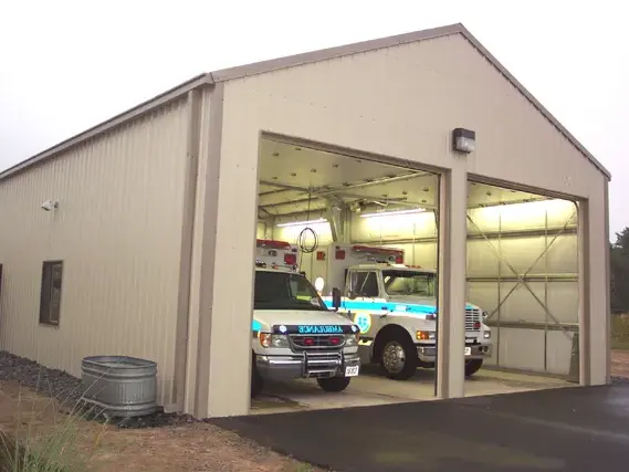 Bâtiment de garage d'ambulance à ossature d'acier