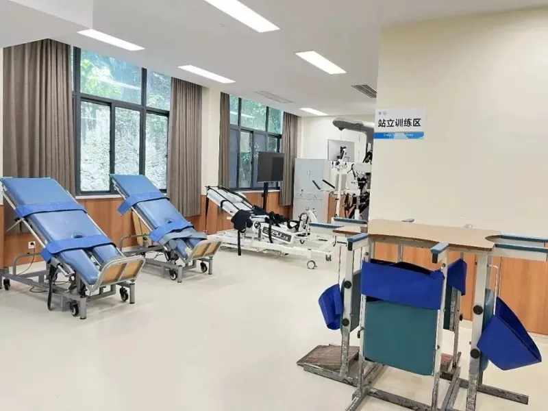 Bâtiment de formation sur les équipements de réhabilitation de l'acier